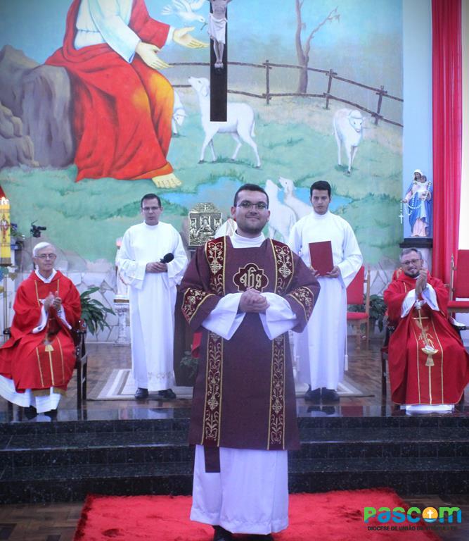 Daniel da Rosa é o mais novo Diácono da Diocese