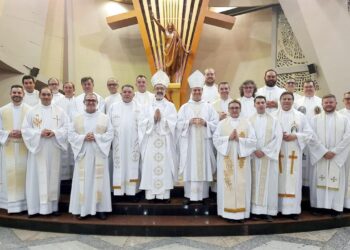 Padres coordenadores da Ação Evangelizadora participam de Encontro Regional