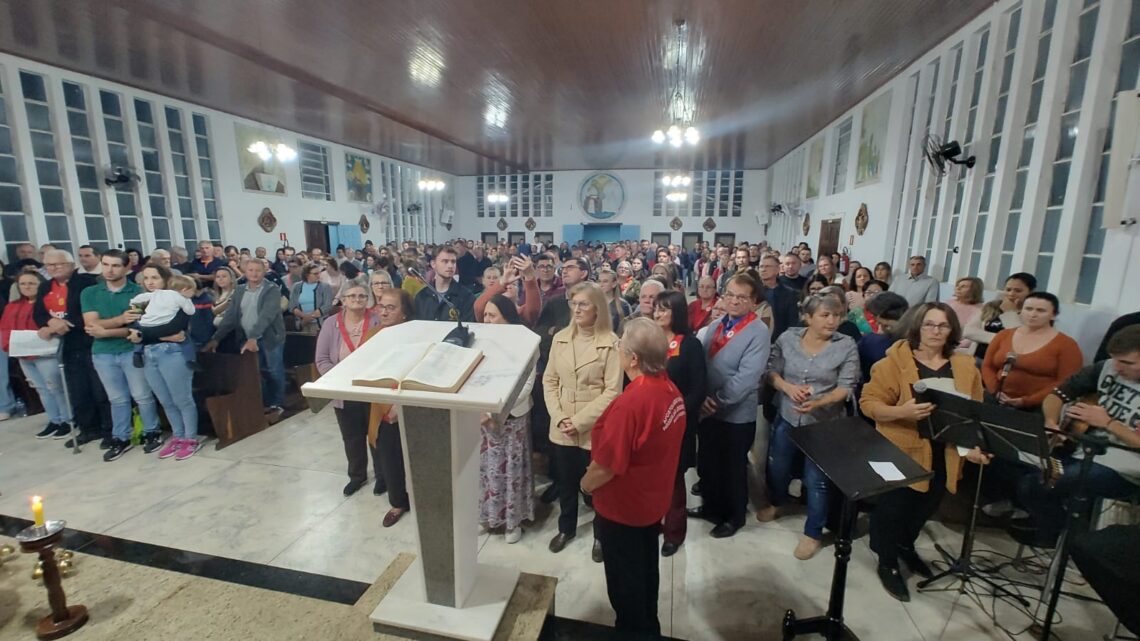 Abertura oficial do Tríduo preparatório ao Jubileu de Ouro da Diocese.