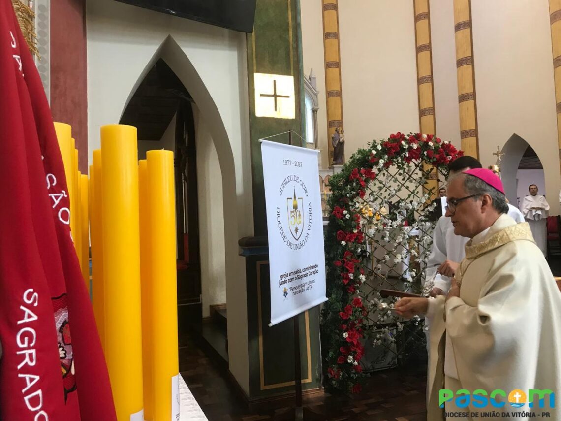Abertura oficial do Tríduo preparatório ao Jubileu de Ouro da Diocese.