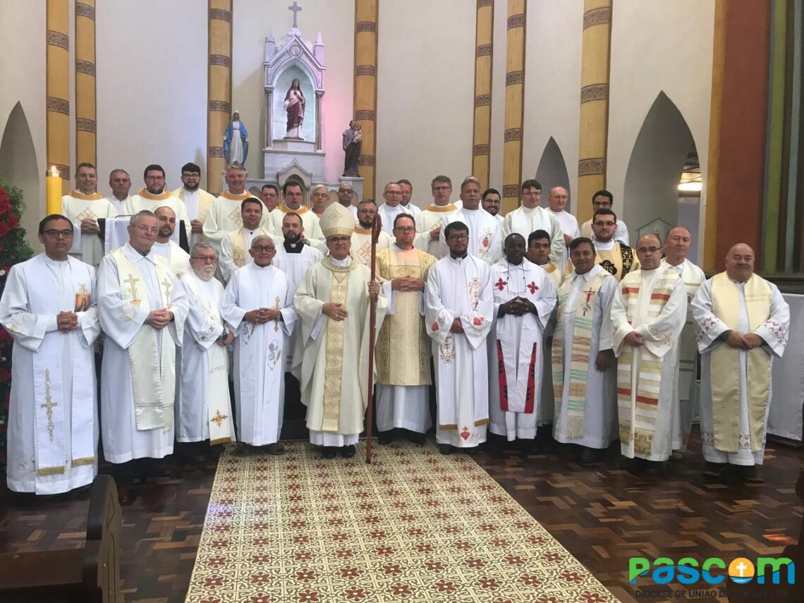 Abertura oficial do Tríduo preparatório ao Jubileu de Ouro da Diocese.