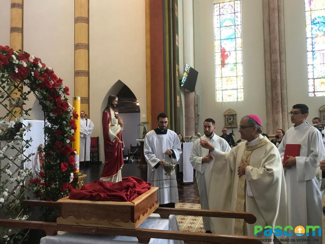 Abertura oficial do Tríduo preparatório ao Jubileu de Ouro da Diocese.