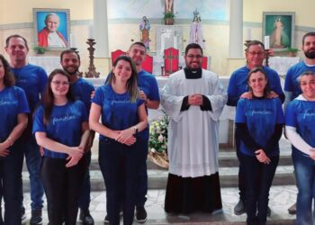 Pastoral familiar é oficialmente apresentada à Paróquia Nossa Senhora do Rocio