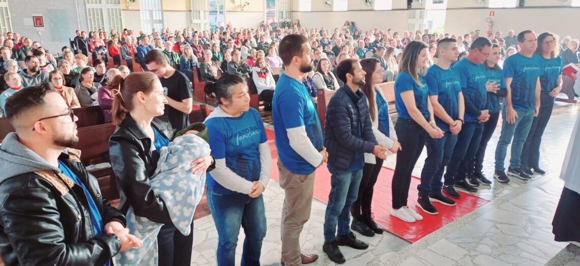 Pastoral familiar é oficialmente apresentada à Paróquia Nossa Senhora do Rocio