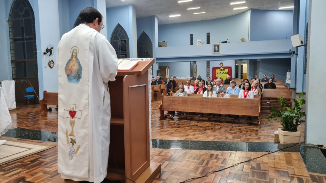 Abertura oficial do Tríduo preparatório ao Jubileu de Ouro da Diocese.