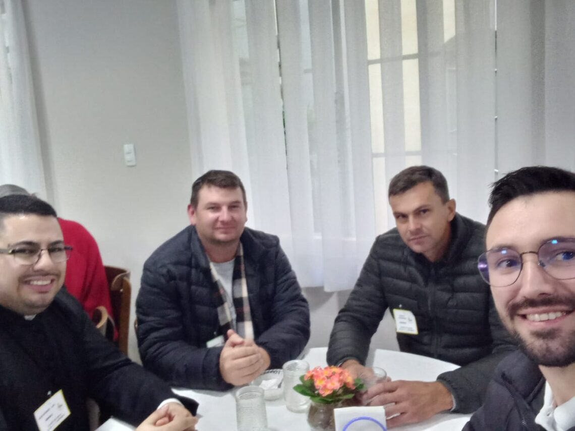 Diocese marca presença no encontro formativo do Conselho Missionário provincial