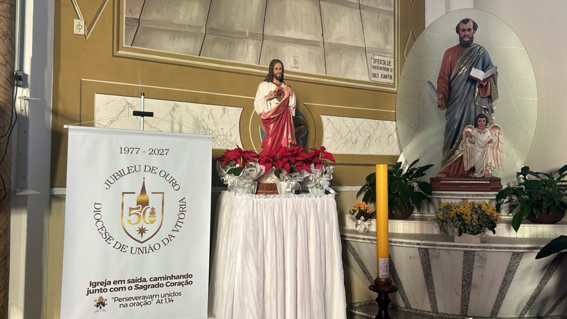 Abertura oficial do Tríduo preparatório ao Jubileu de Ouro da Diocese.
