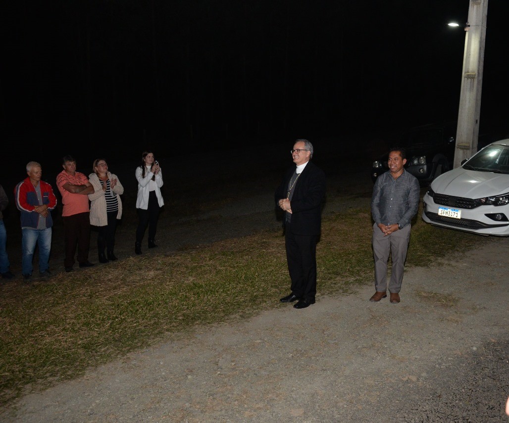 Paróquia de Rio Azul acolhe Dom Walter Jorge em Visita Pastoral
