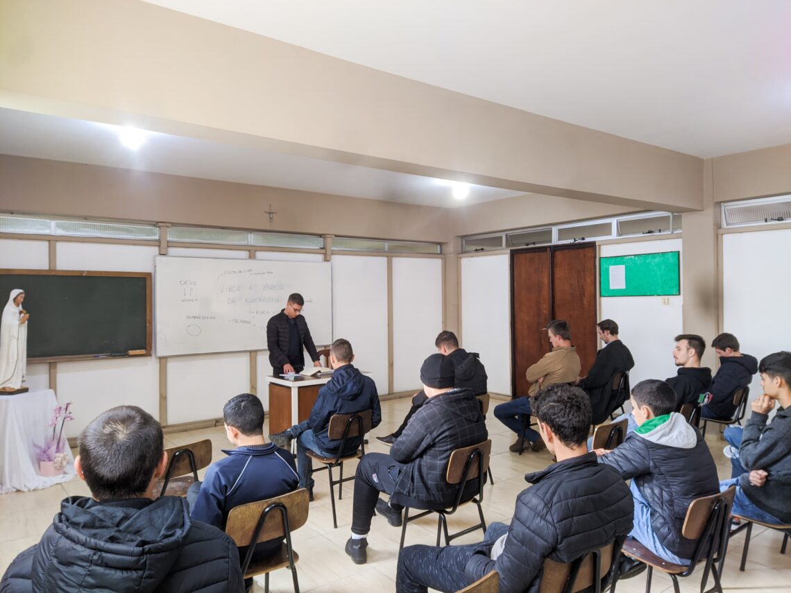 Seminário Diocesano promove Encontro Vocacional