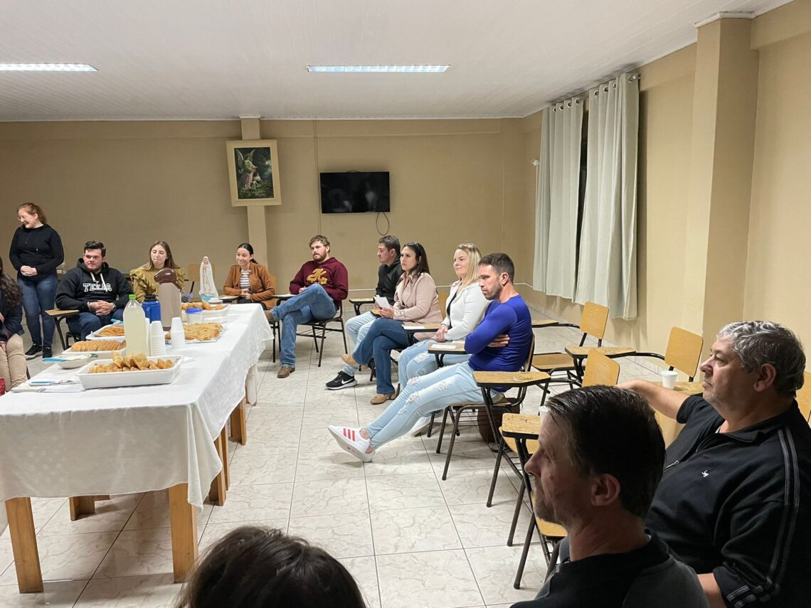 Pastoral Familiar de Rebouças conclui primeira turma de preparação para sacramento em novo formato proposto pela Diocese