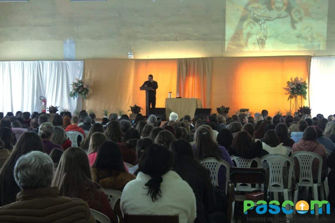 Mais de 500 catequistas participam de Encontrão Diocesano