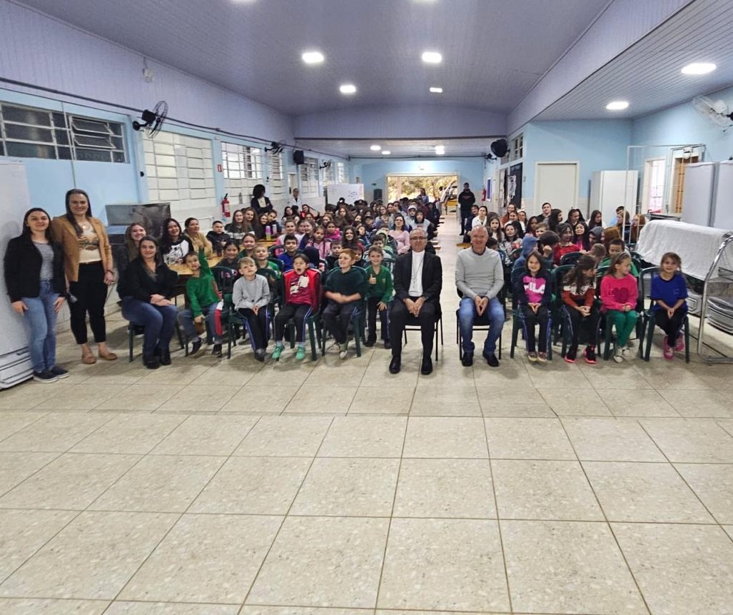 Paróquia São Joaquim e Sant’Ana recebe Visita Pastoral de Dom Walter Jorge.