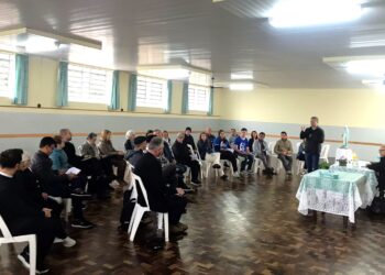 Membros do CDAE se reúnem no primeiro sábado de agosto para reunião na Casa de Formação