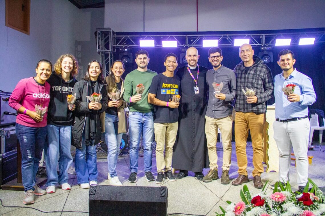 Mais de mil jovens participam do Vibração Jovem 2024