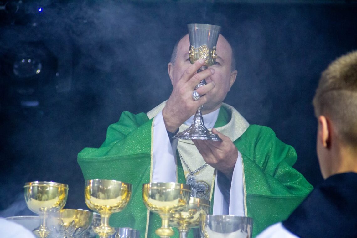 Mais de mil jovens participam do Vibração Jovem 2024