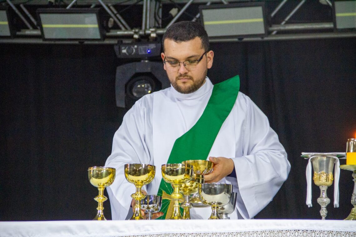 Mais de mil jovens participam do Vibração Jovem 2024