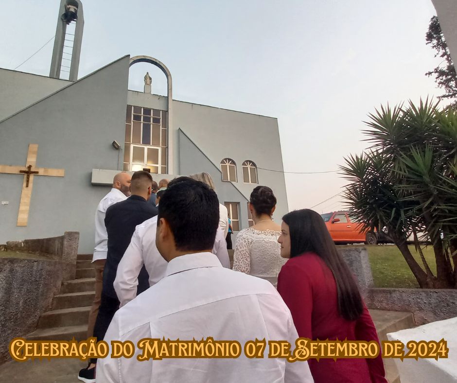 Paróquia de General Carneiro realiza Casamento Comunitário