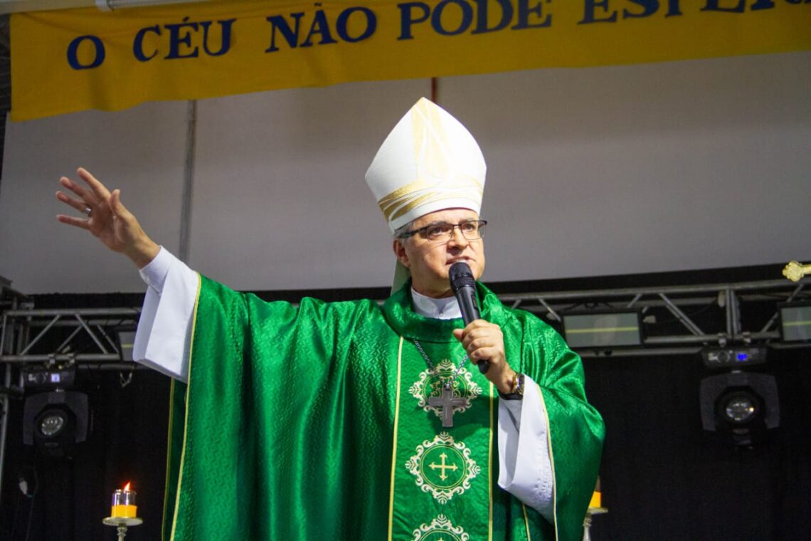 Mais de mil jovens participam do Vibração Jovem 2024