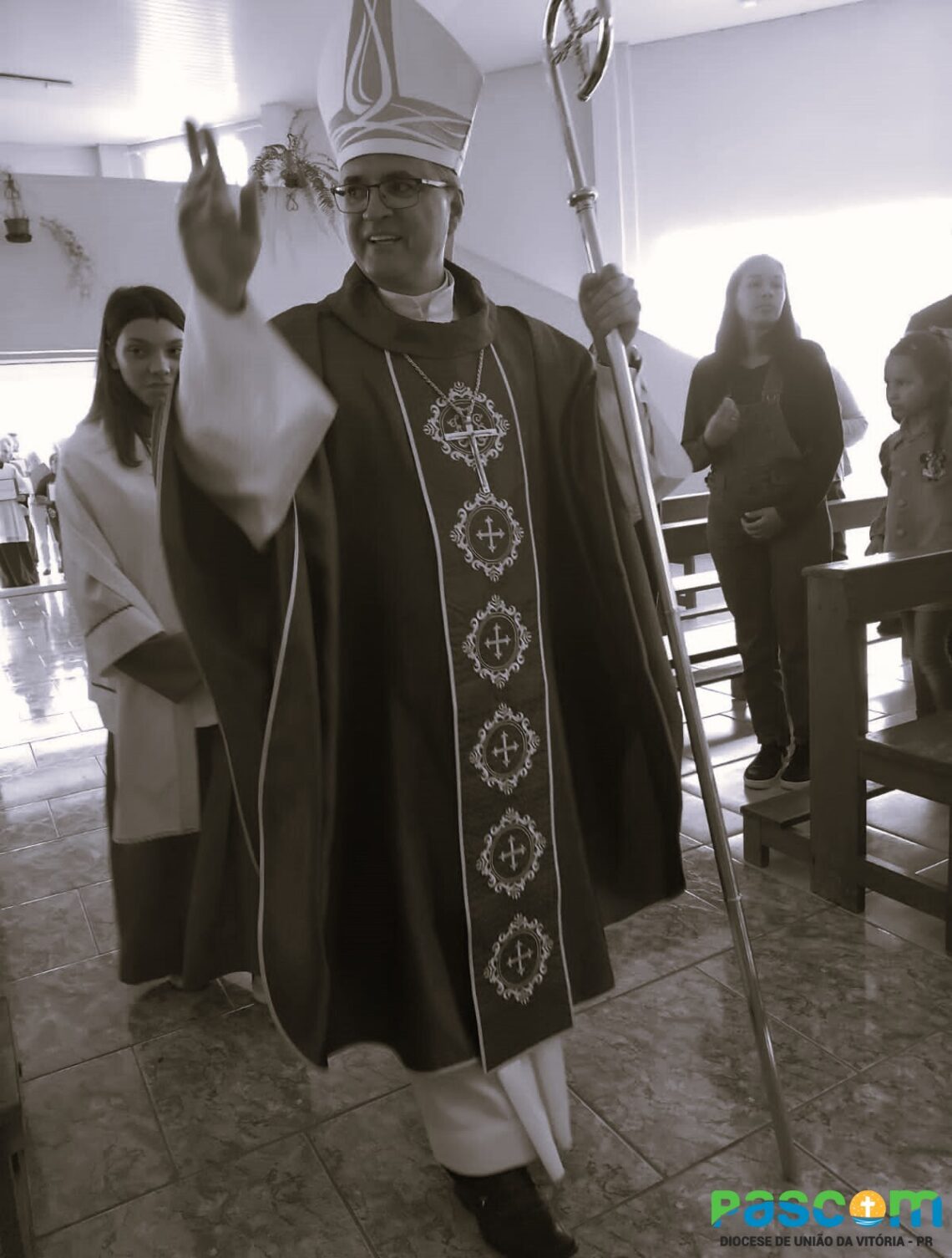 Dom Walter Jorge realiza Visita Pastoral na Paróquia São Cristóvão e Nossa Senhora da Salette