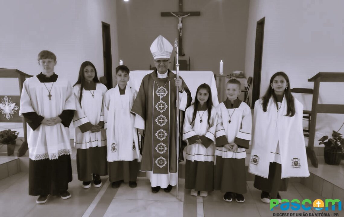 Dom Walter Jorge realiza Visita Pastoral na Paróquia São Cristóvão e Nossa Senhora da Salette