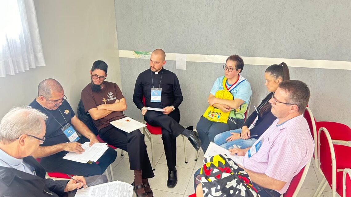 Líderes de Pastorais e Movimentos da Diocese participam da 44º Assembleia do Povo de Deus em Guarapuava