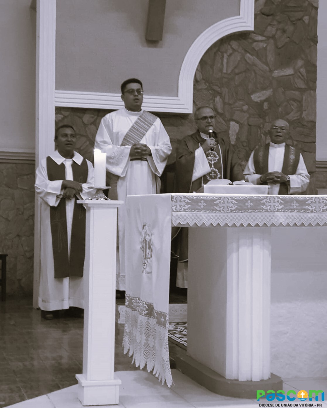 Dom Walter Jorge realiza Visita Pastoral na Paróquia São Cristóvão e Nossa Senhora da Salette