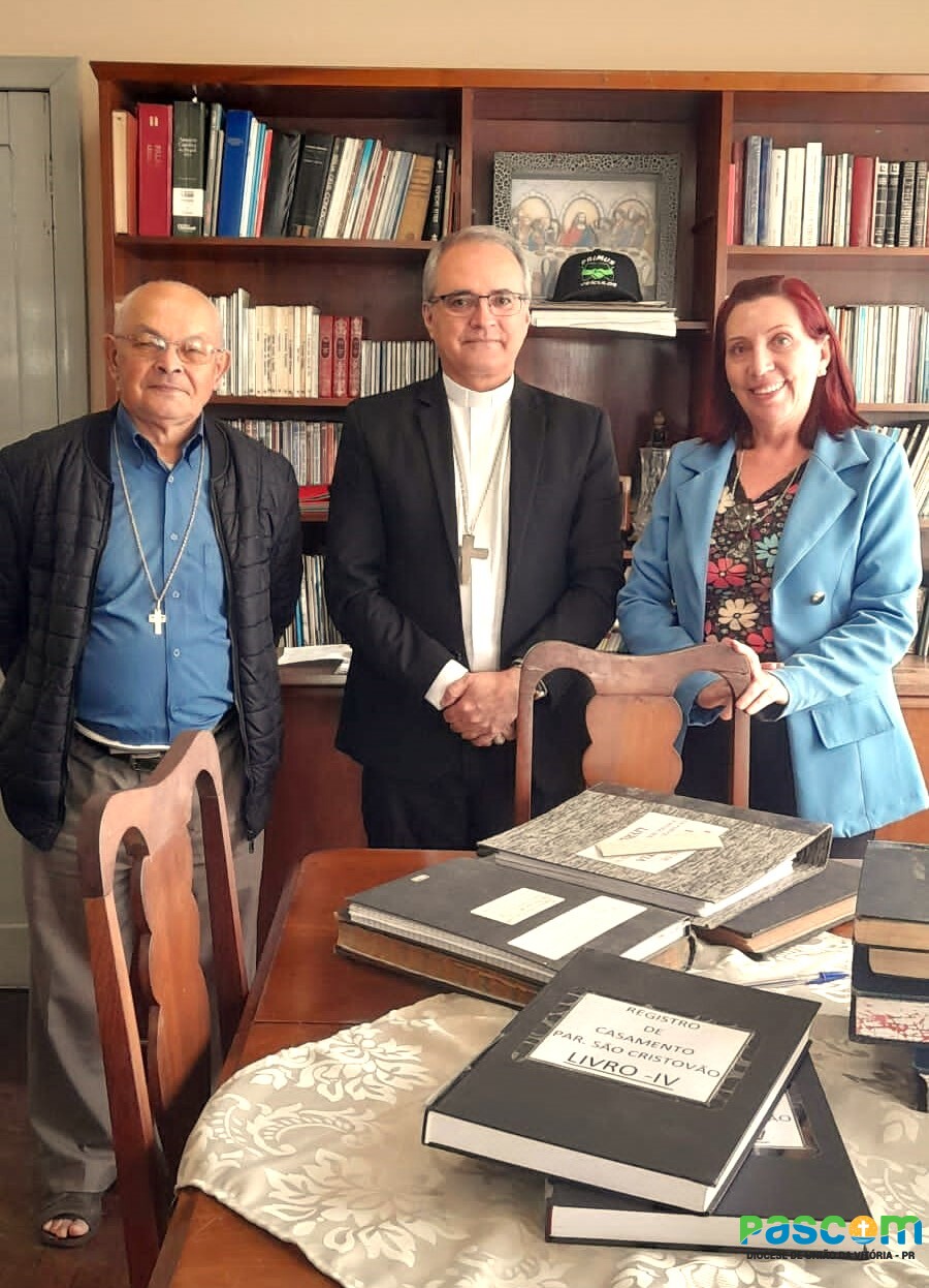 Dom Walter Jorge realiza Visita Pastoral na Paróquia São Cristóvão e Nossa Senhora da Salette