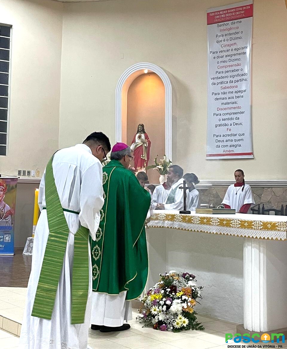 Dom Walter Jorge realiza Visita Pastoral na Paróquia São Cristóvão e Nossa Senhora da Salette