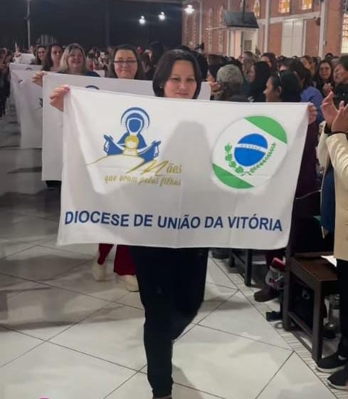 Movimento Mães que Oram pelos Filhos participam de Encontro Estadual em Curitiba