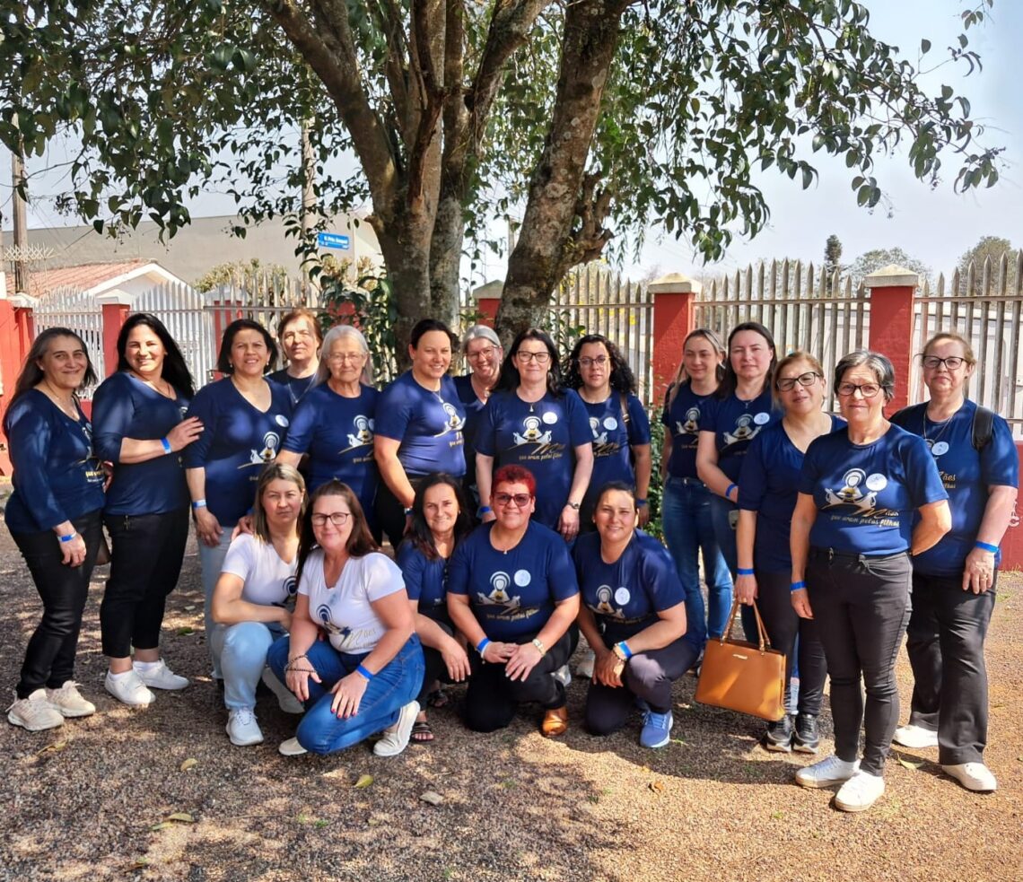 Movimento Mães que Oram pelos Filhos participam de Encontro Estadual em Curitiba