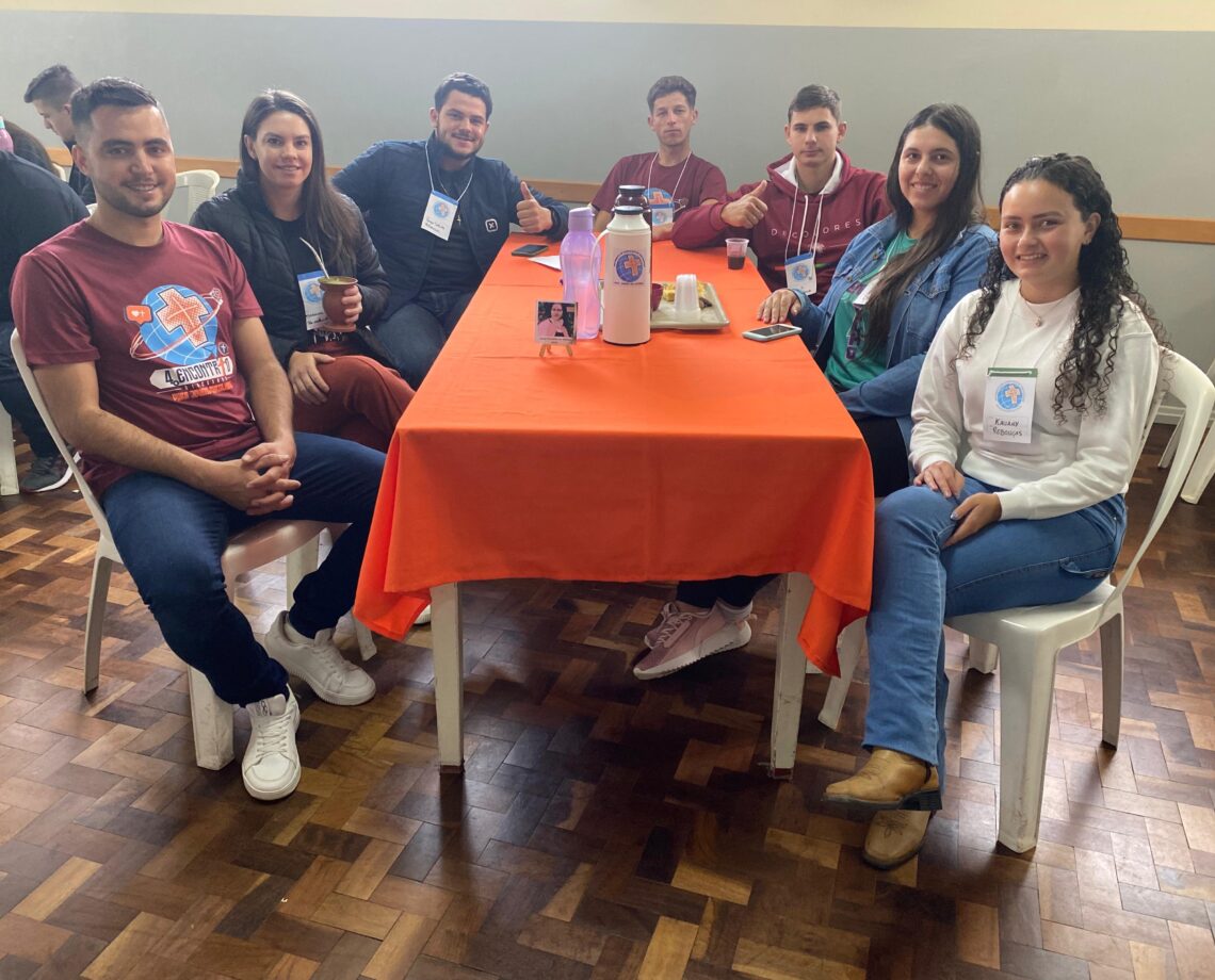 Jovens Cursilhistas participam de 4º EDJC