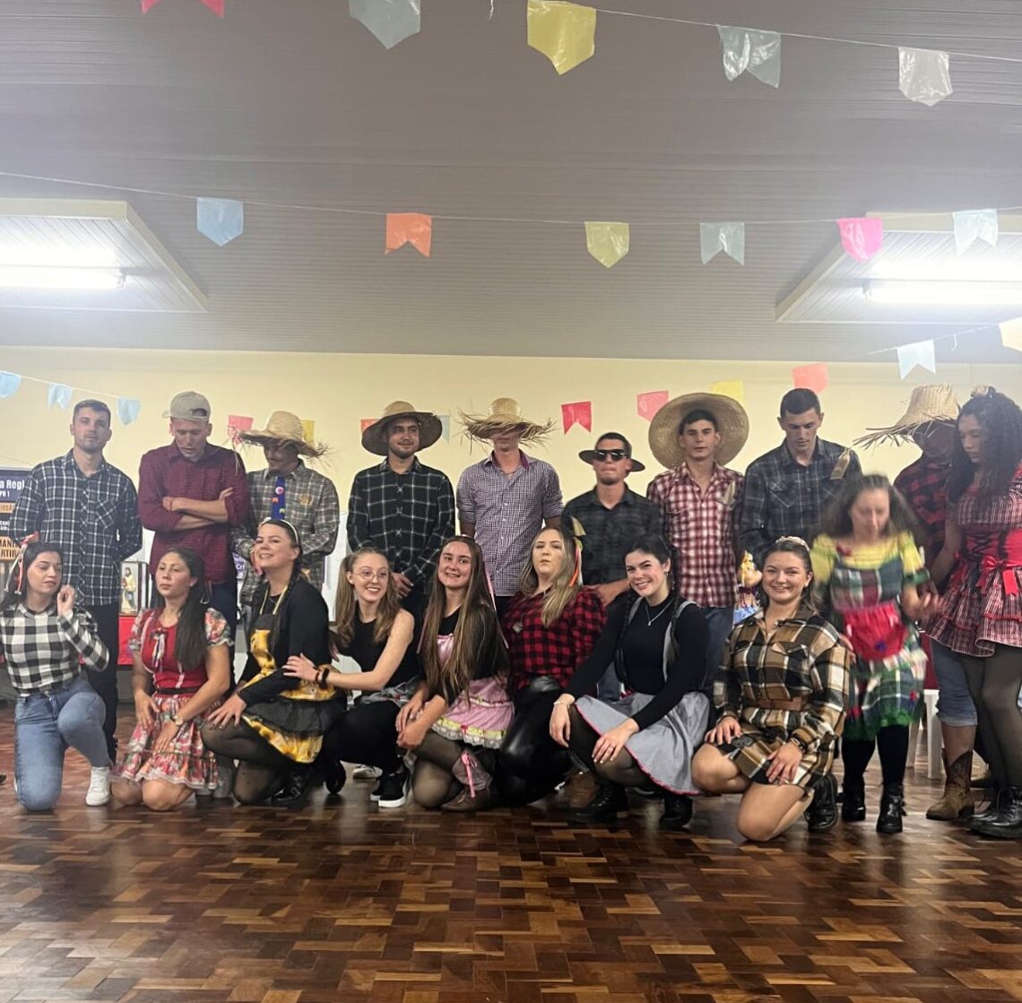 Jovens Cursilhistas participam de 4º EDJC