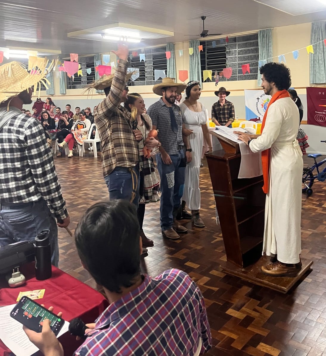 Jovens Cursilhistas participam de 4º EDJC