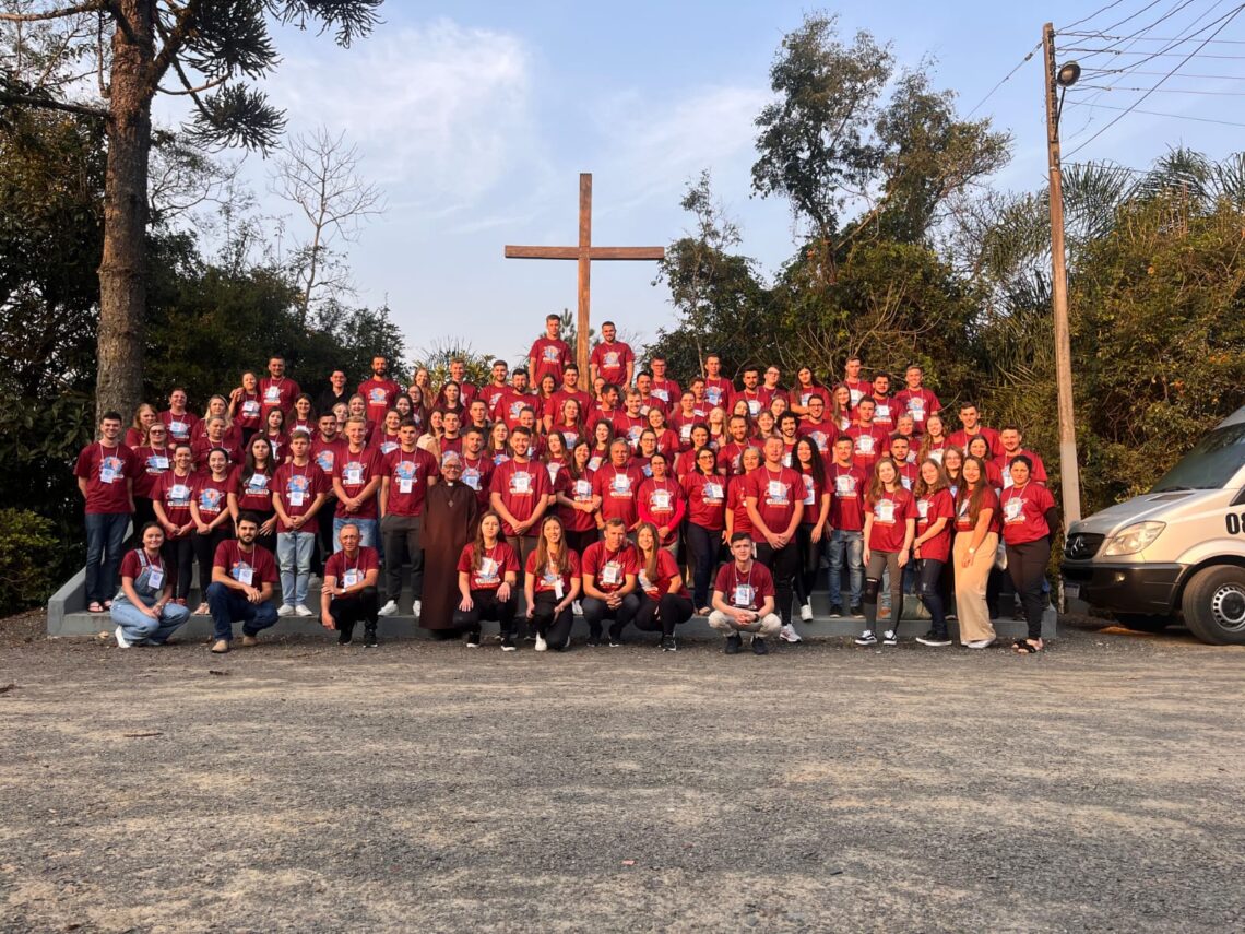 Jovens Cursilhistas participam de 4º EDJC