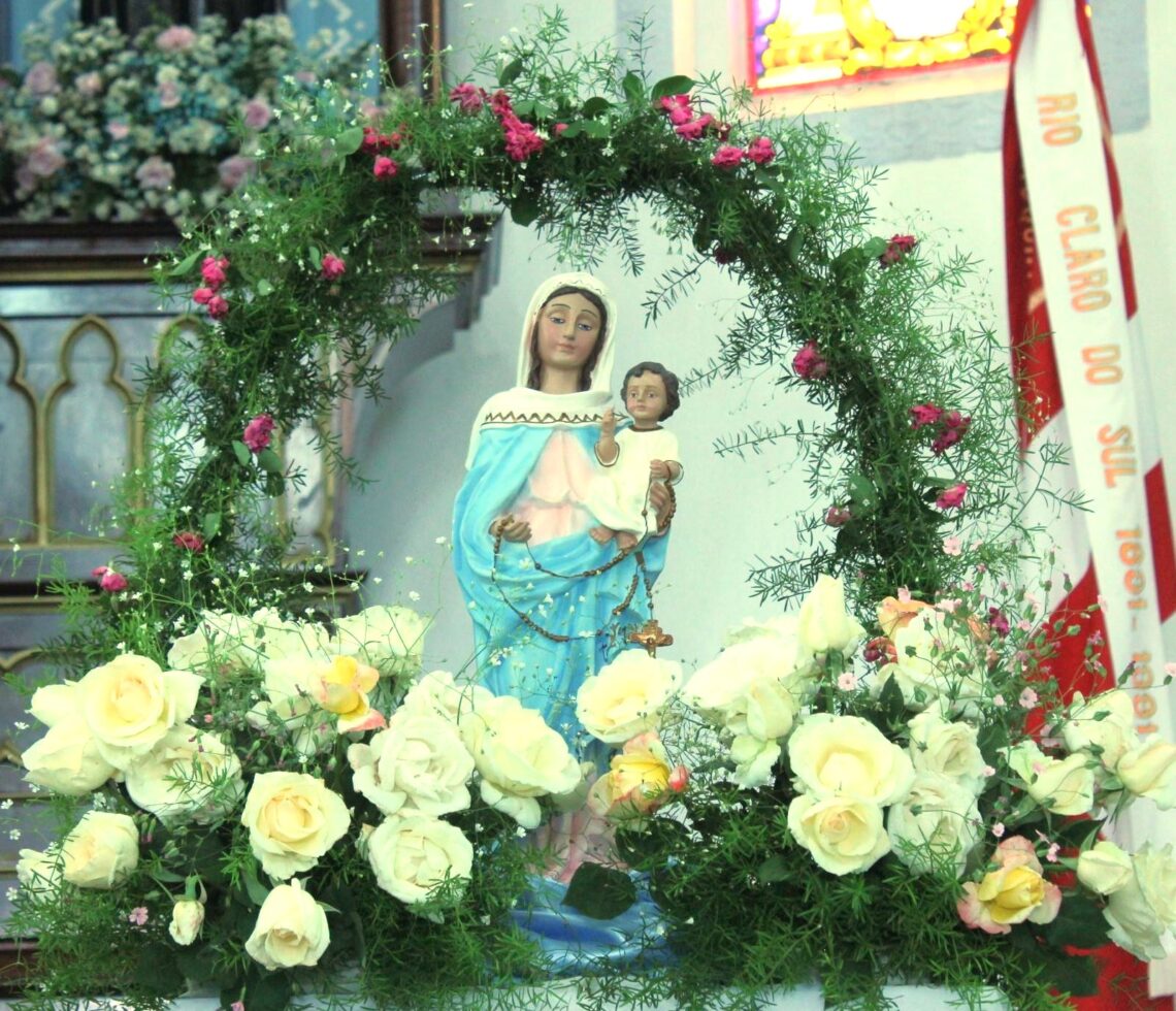 Fiéis Romeiros participam de Romaria Diocesana em Rio Claro do Sul