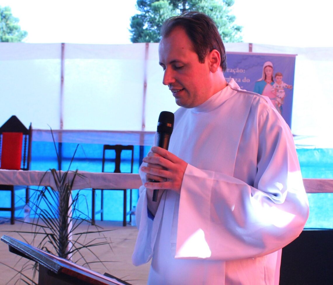 Fiéis Romeiros participam de Romaria Diocesana em Rio Claro do Sul