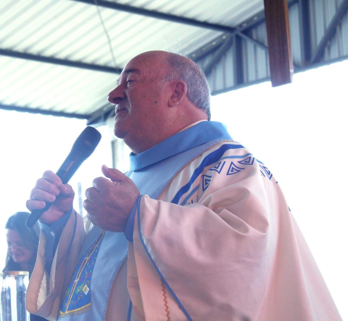 Fiéis Romeiros participam de Romaria Diocesana em Rio Claro do Sul