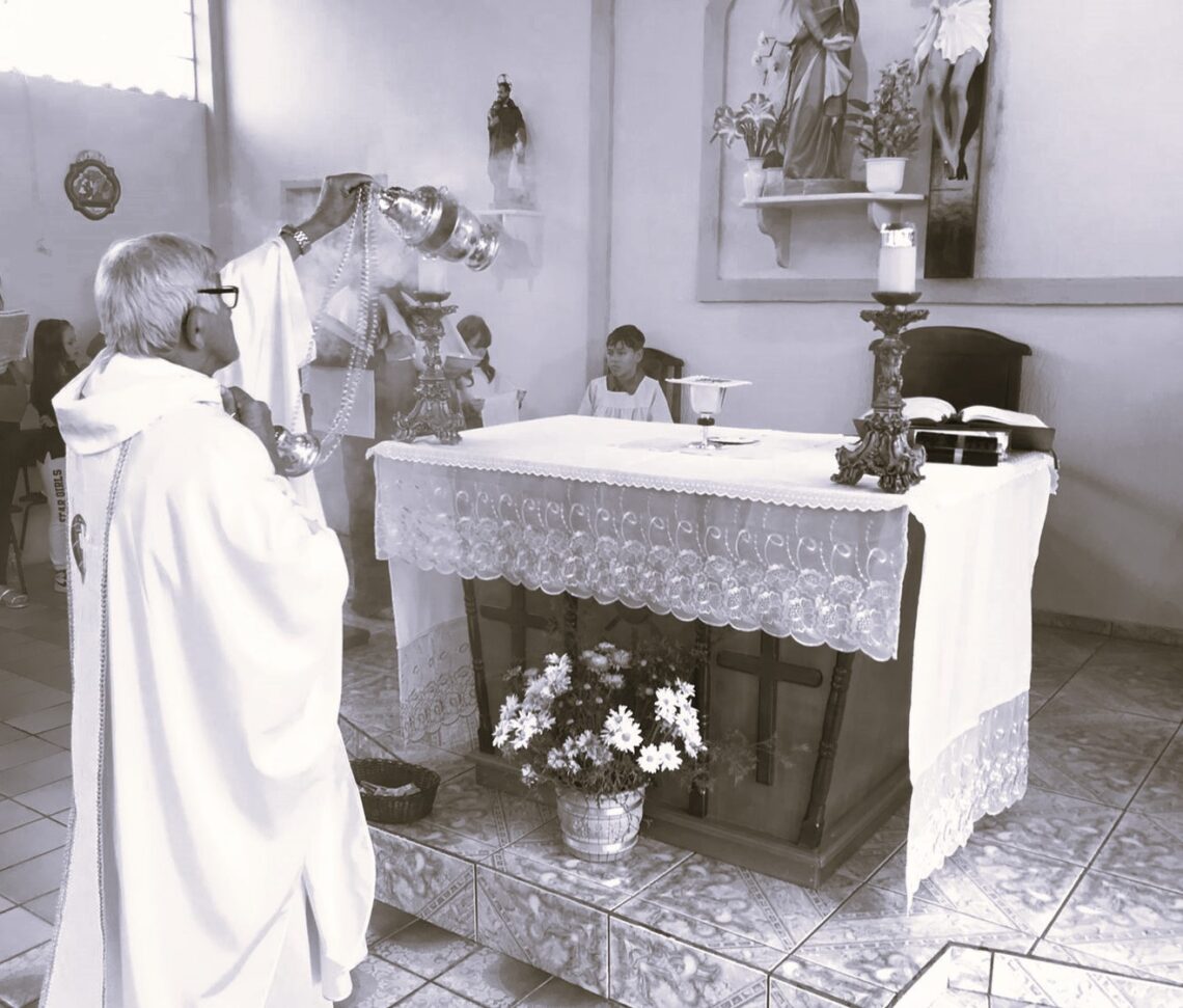 Campanário na Paróquia Nossa Senhora das Dores foi inaugurado no dia 12 de outubro