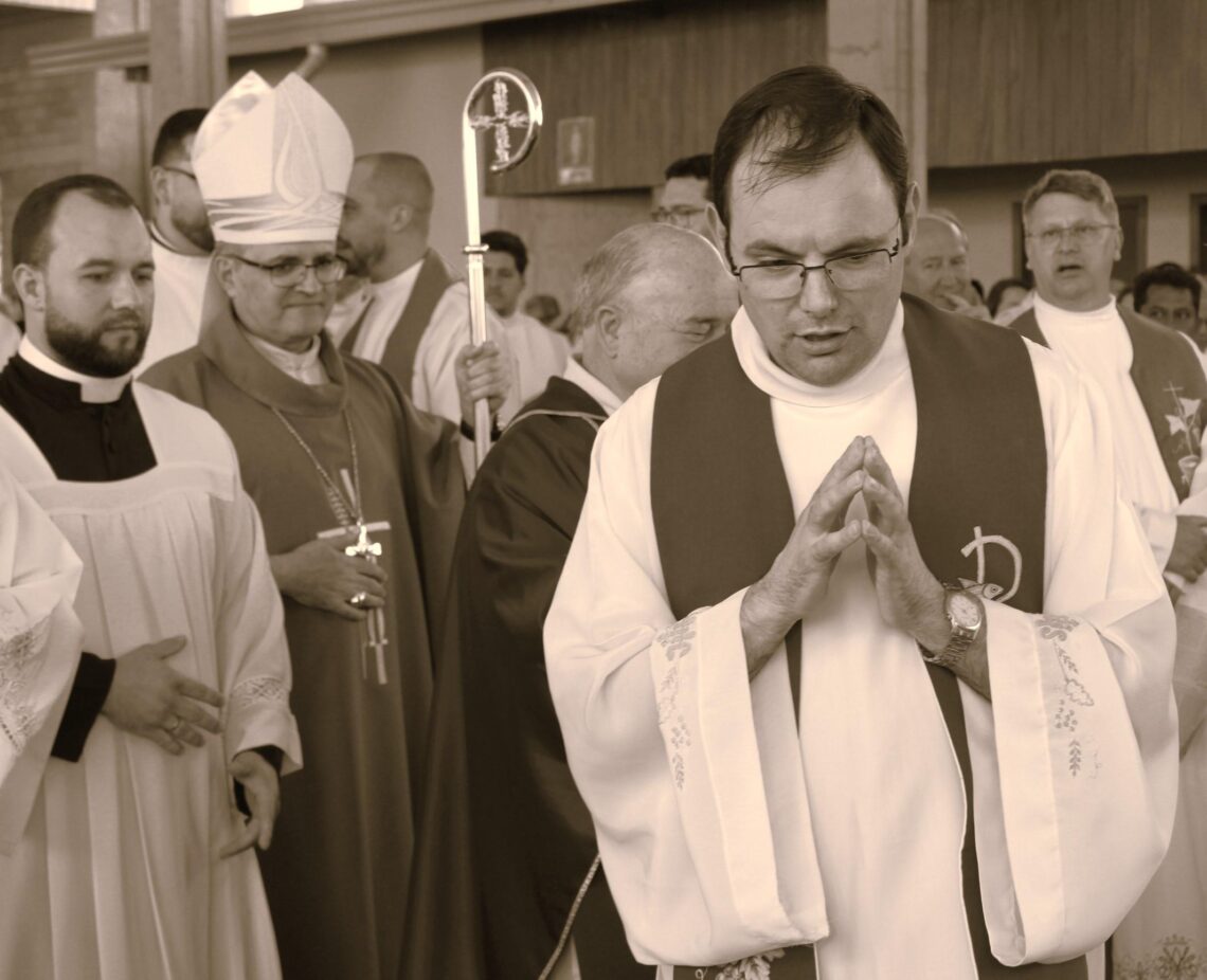 Fiéis Romeiros participam de Romaria Diocesana em Rio Claro do Sul