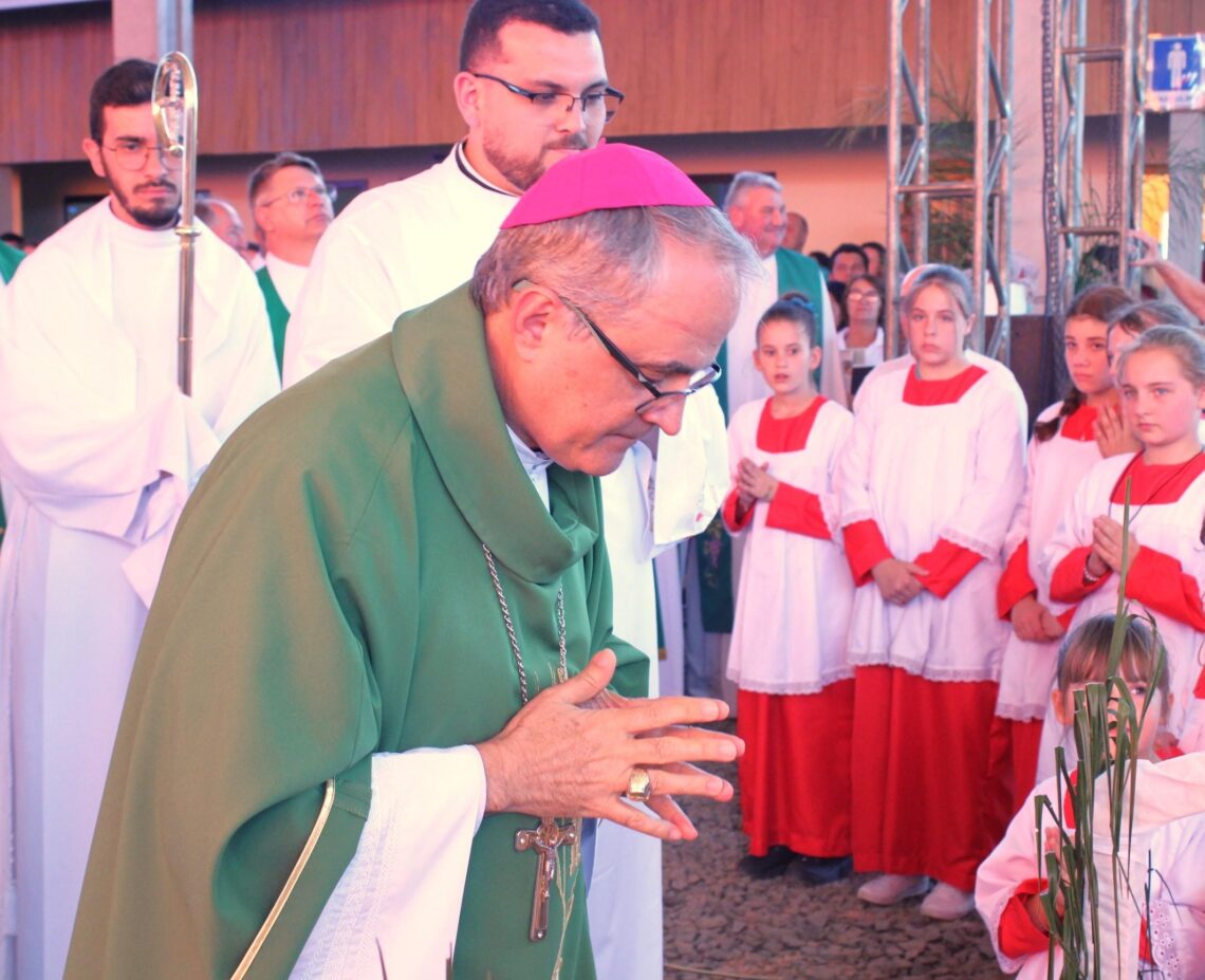 Fiéis Romeiros participam de Romaria Diocesana em Rio Claro do Sul