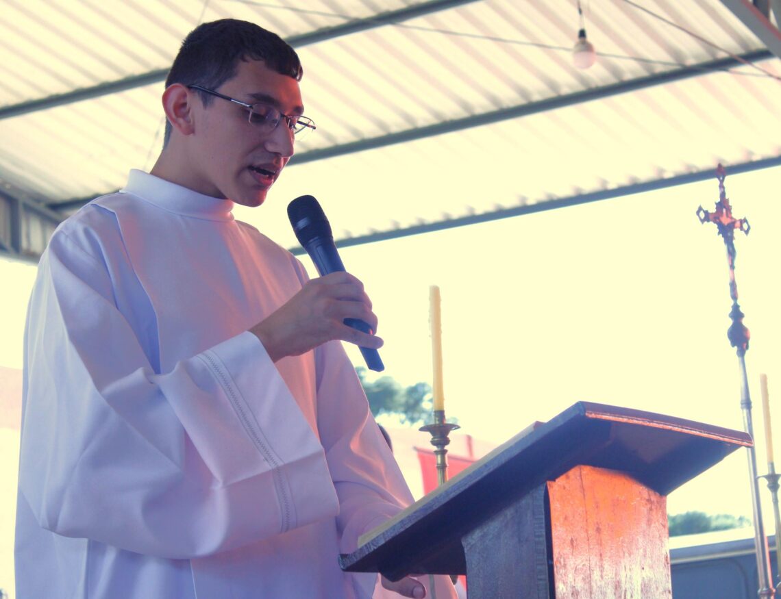 Fiéis Romeiros participam de Romaria Diocesana em Rio Claro do Sul