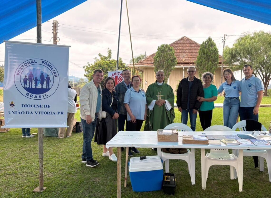 Fiéis Romeiros participam de Romaria Diocesana em Rio Claro do Sul