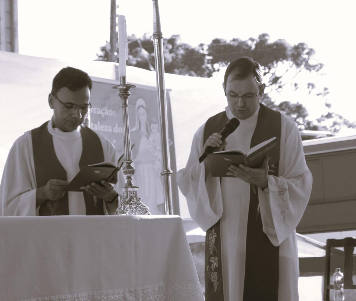 Fiéis Romeiros participam de Romaria Diocesana em Rio Claro do Sul
