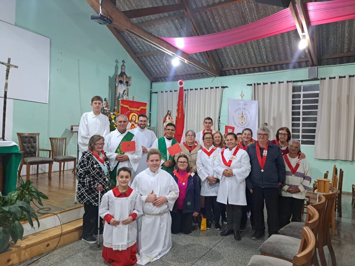 Imagem peregrina do Sagrado Coração de Jesus chega na Paróquia São João Batista