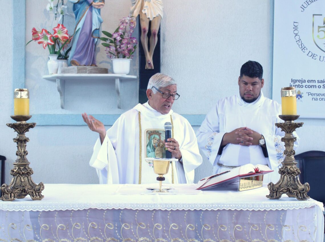 Campanário na Paróquia Nossa Senhora das Dores foi inaugurado no dia 12 de outubro
