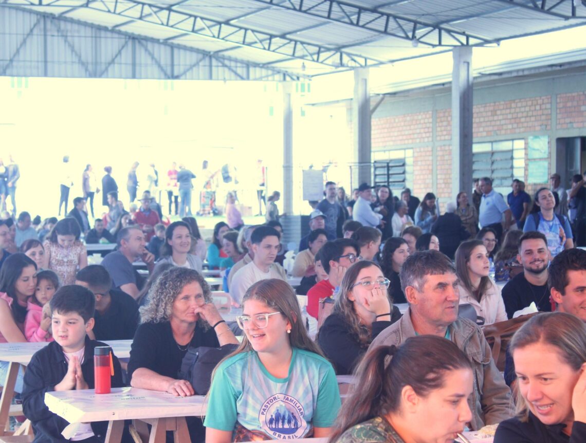 Fiéis Romeiros participam de Romaria Diocesana em Rio Claro do Sul