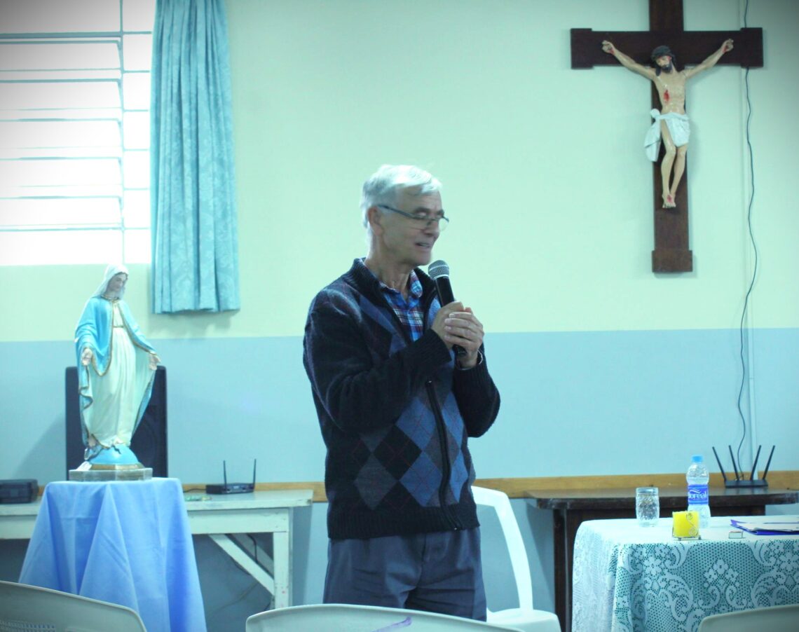 Padres e estudantes de Teologia participam de Semana Teológica