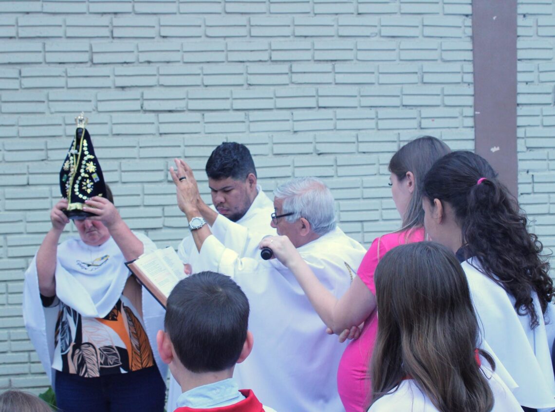 Campanário na Paróquia Nossa Senhora das Dores foi inaugurado no dia 12 de outubro