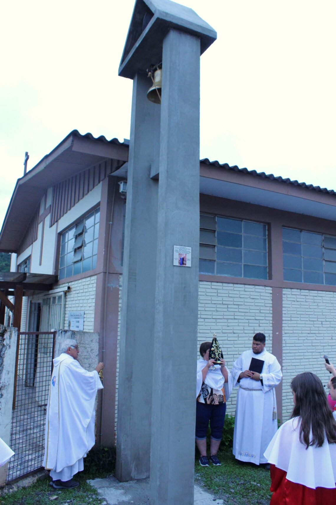 Campanário na Paróquia Nossa Senhora das Dores foi inaugurado no dia 12 de outubro