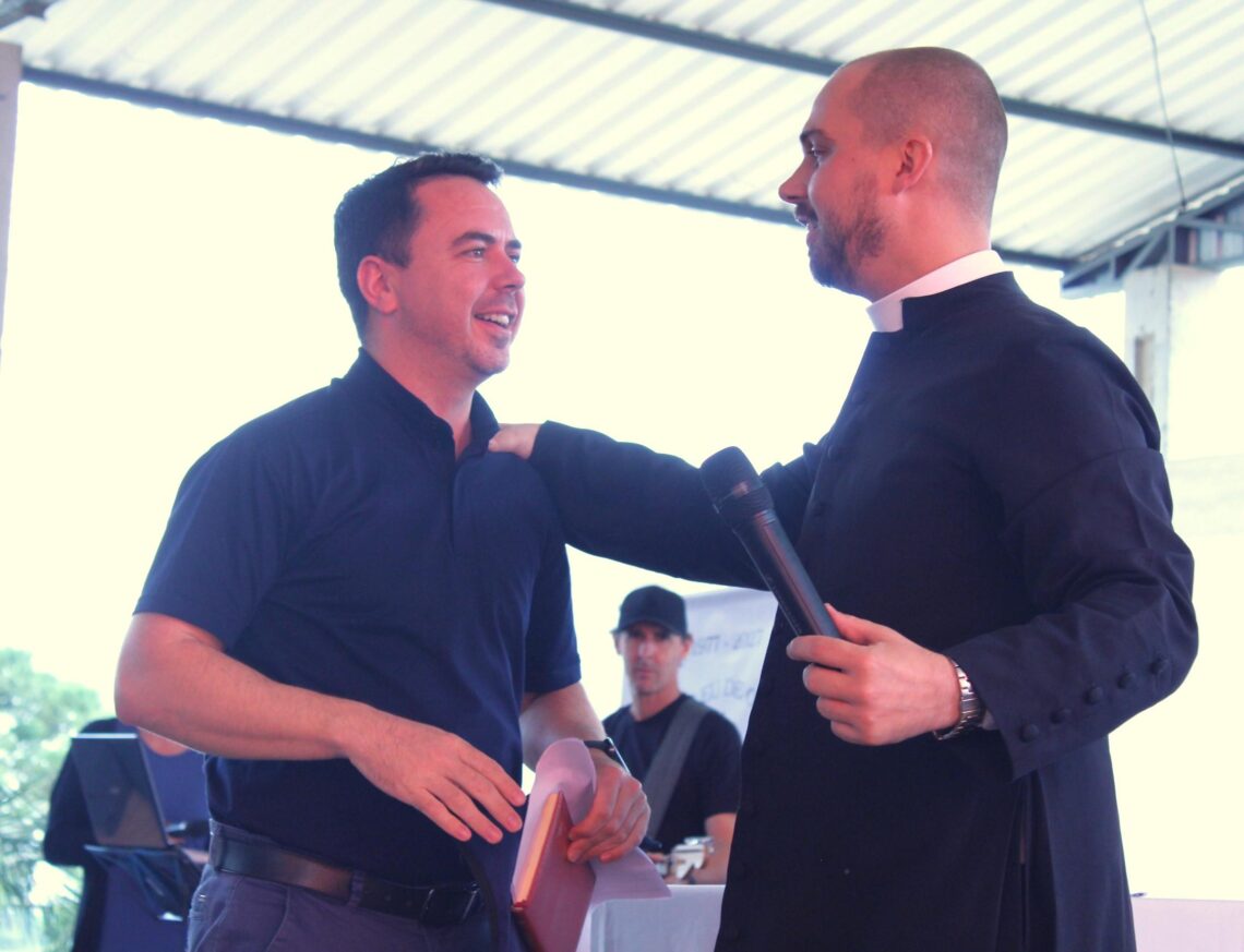 Fiéis Romeiros participam de Romaria Diocesana em Rio Claro do Sul